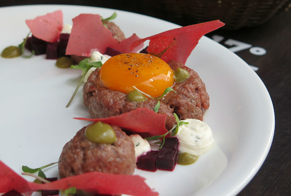 17/56 Cocina y Bar 2