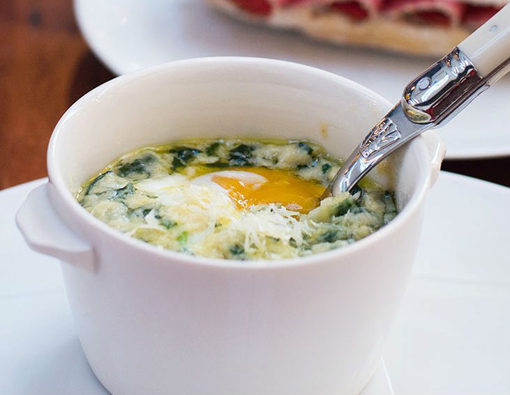 Una de las preparaciones de huevos de Pan/Bar. Foto: La Vinoteca.