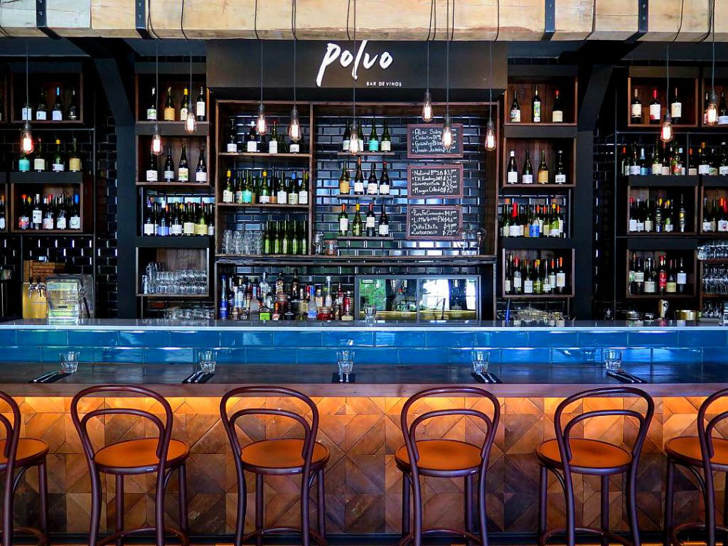 polvo bar de vinos 2